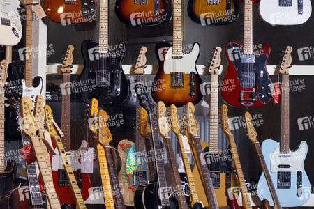 Symbolfoto Gitarren