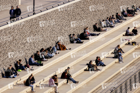 Rheinboulevard in Köln