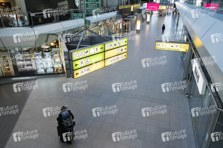 Symbolfoto Einschränkungen im Flugverkehr