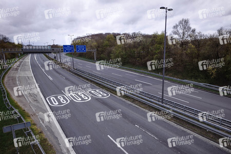 Symbolfoto Autobahn