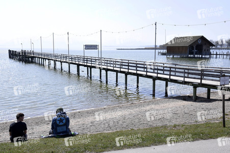 Ausgangsbeschränkungen wegen Corona-Krise in Seebruck am Chiemsee
