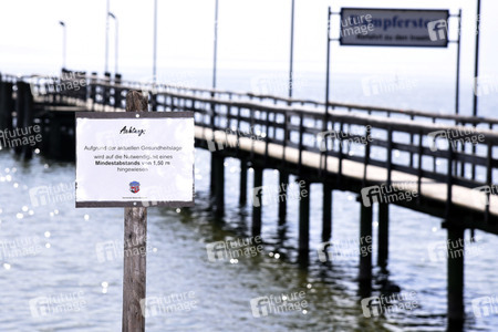 Ausgangsbeschränkungen wegen Corona-Krise in Seebruck am Chiemsee