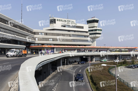 Symbolfoto Einschränkungen im Flugverkehr