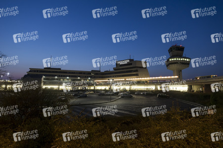 Symbolfoto Einschränkungen im Flugverkehr