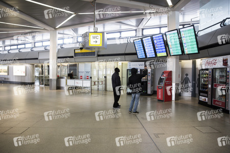 Symbolfoto Einschränkungen im Flugverkehr