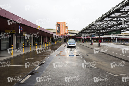 Symbolfoto Einschränkungen im Flugverkehr