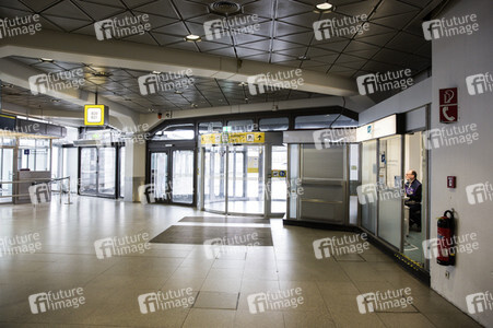 Symbolfoto Einschränkungen im Flugverkehr