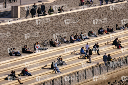 Rheinboulevard in Köln