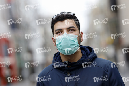 Symbolfoto Mundschutz