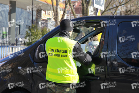Corona-Kontrollen an der Grenze zu Polen in Görlitz