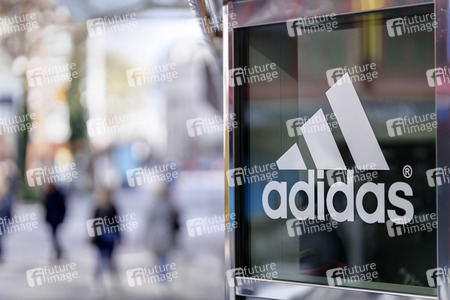 Symbolfoto Adidas
