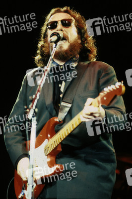 Konzert von Elvis Costello and the Rude 5 in London