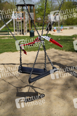 Symbolfoto Spielplatzschließung wegen Coronakrise