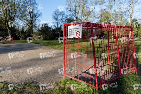 Symbolfoto Spieplatzsperrung