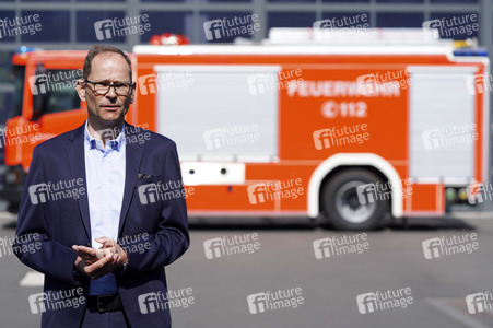 Bayer spendet Desinfektionsmittel an die Stadt Köln