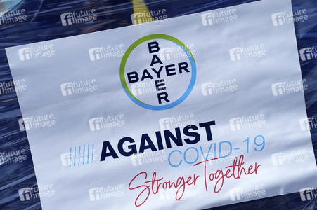 Bayer spendet Desinfektionsmittel an die Stadt Köln