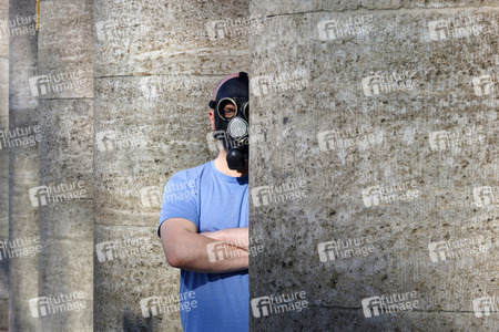 Symbolfoto Behelfsmaske