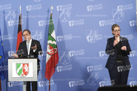 Pressekonferenz zur Covid-19 Case-Cluster-Study in Düsseldorf