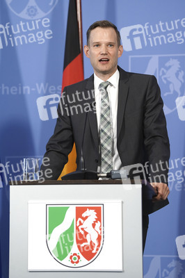 Pressekonferenz zur Covid-19 Case-Cluster-Study in Düsseldorf