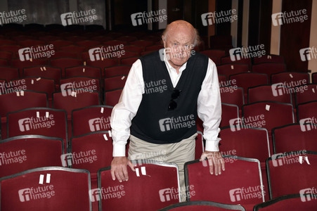 Reduzierte Proben wegen der Corona-Krise in der Komödie im Bayerischen Hof in München