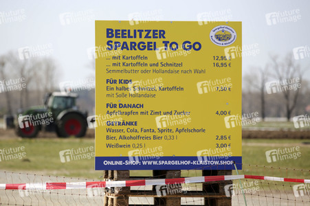 Eröffnung vom Spargel Drive-In in Klaistow