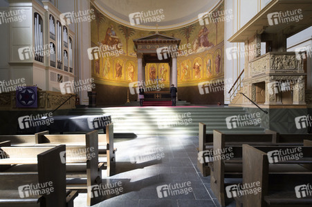 Eingeschränkter Oster-Gottesdienst wegen Corona-Krise in Potsdam