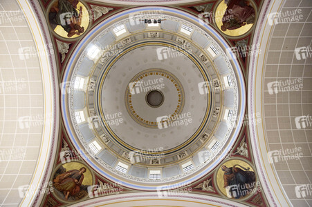 Eingeschränkter Oster-Gottesdienst wegen Corona-Krise in Potsdam