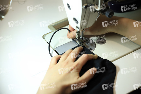 Symbolbild selbstgenähter Mundschutz