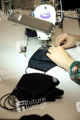 Symbolbild selbstgenähter Mundschutz