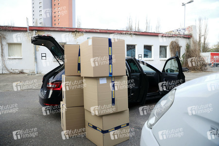 Wissenschaftsladen Potsdam e.V. druckt mit dem 3D Drucker Gesichtsschilder