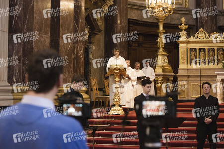 Festgottesdienst am Ostersonntag im Berliner Dom in Berlin