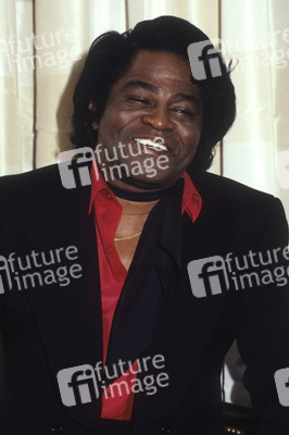Pressetermin mit James Brown in London