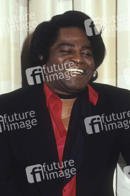 Pressetermin mit James Brown in London