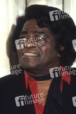 Pressetermin mit James Brown in London