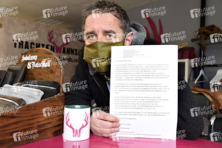 Sonderöffnung des Dirndl-Ladens 'TrachtenWahnsinn' in Germering