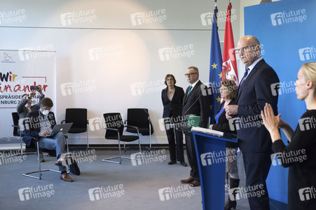 Pressekonferenz zur Eindämmungsverordnung für das Land Brandenburg in Potsdam