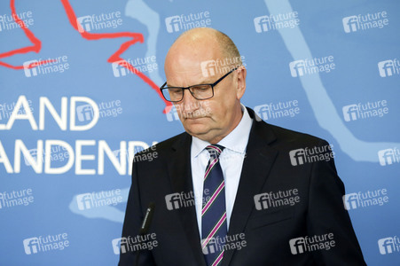 Pressekonferenz zur Eindämmungsverordnung für das Land Brandenburg in Potsdam