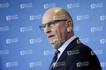 Pressekonferenz zur Eindämmungsverordnung für das Land Brandenburg in Potsdam