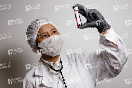 Symbolfoto Corona-Forschung