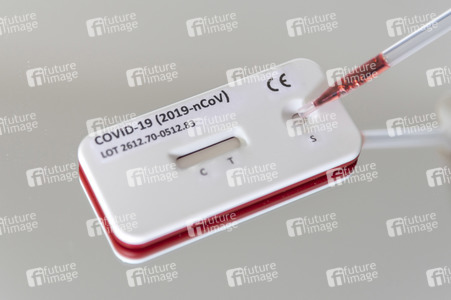 Symbolbild Antikörper-Test für Coronavirus