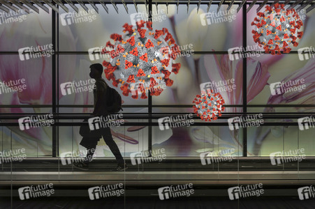 Symbolfoto notwendige Reisen