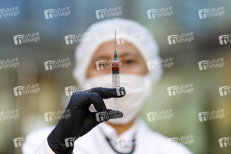 Symbolfoto Impfstoff