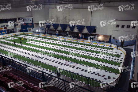 Schließung der Behelfs-Leichenhalle in Madrid