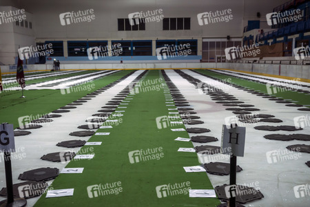 Schließung der Behelfs-Leichenhalle in Madrid