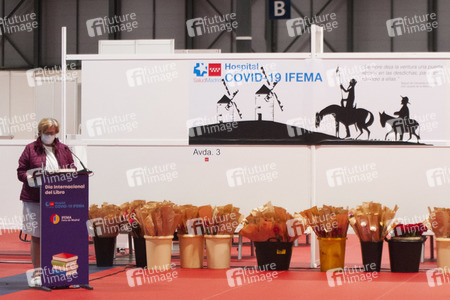 Lesung im Corona Behelfskrankenhaus in Madrid