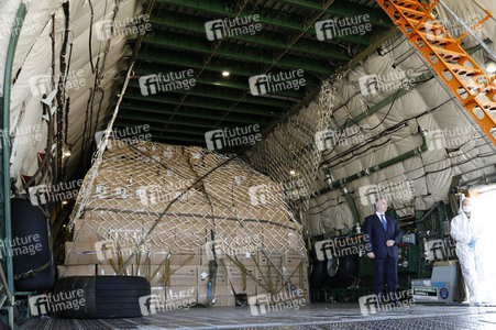 Bundeswehr transportiert Schutzmasken von China nach Leipzig