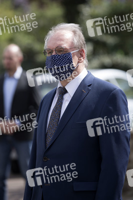 Pressegespräch mit den Ministerpräsidenten Kretschmer und Haseloff in Halle