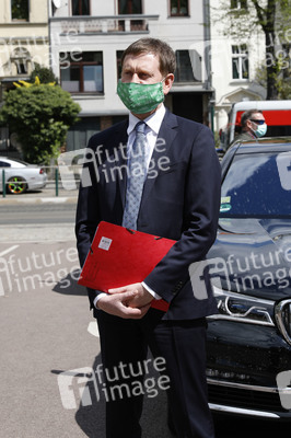 Pressegespräch mit den Ministerpräsidenten Kretschmer und Haseloff in Halle