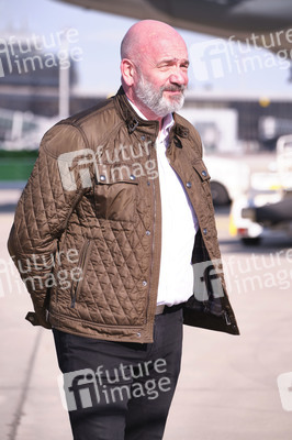 Ankunft von Corona-Schutzmaterialien aus China in Hannover