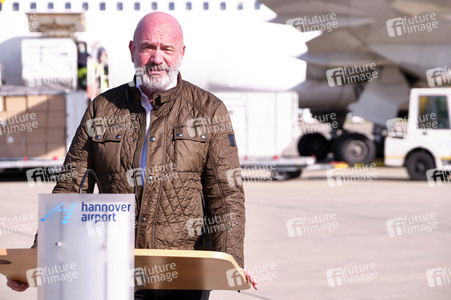 Ankunft von Corona-Schutzmaterialien aus China in Hannover